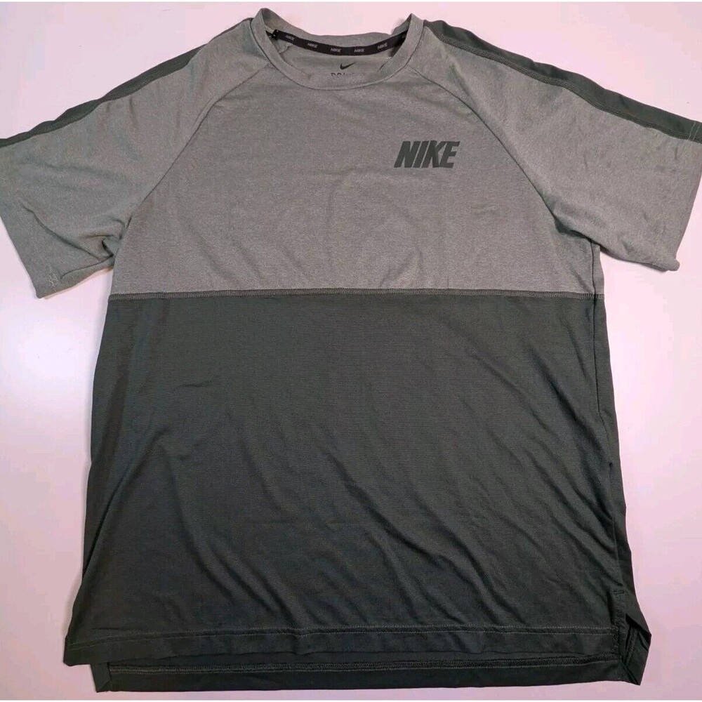 NIKE Dri-Fit Standard Fit Short Sleeve 2-Tone GREEN Training Shirt CU4046-337 L